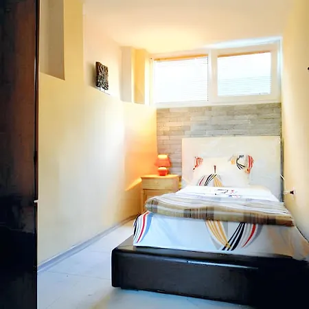 Welcoming House In With Sea View Feriehus *