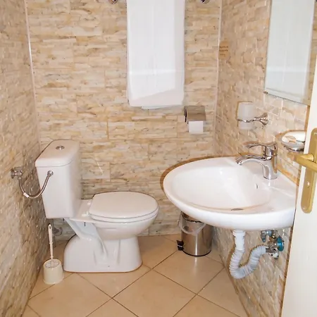 Дом отдыха Welcoming House In With Sea View *